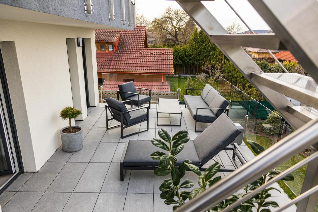Ferienwohnung Balatonic Sky Zamárdi Exterior foto